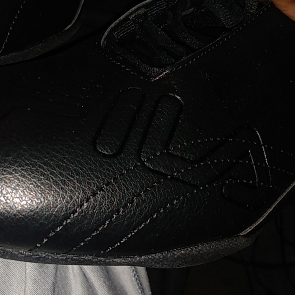 Black Fila sneakers Size 11 leather New with Tags